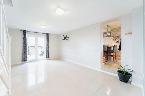 2 bedroom end of terrace house for sale, Kings Avenue, Ely CB7