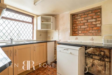 3 bedroom semi-detached house for sale, Tansley Avenue, Coppull, Chorley