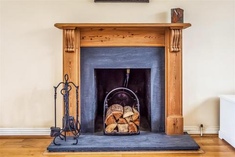 Hornbeam Woodfield, Ashtead, KT21 2RL