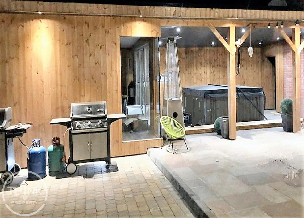 Go-SHic QZky0 Beco- e Ef A.jpg