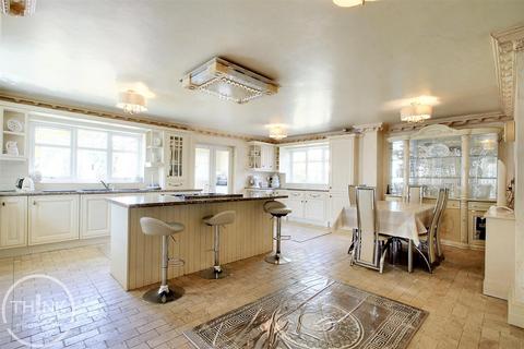 7 bedroom detached house for sale, Shortthorn Road, Stratton Strawless NR10