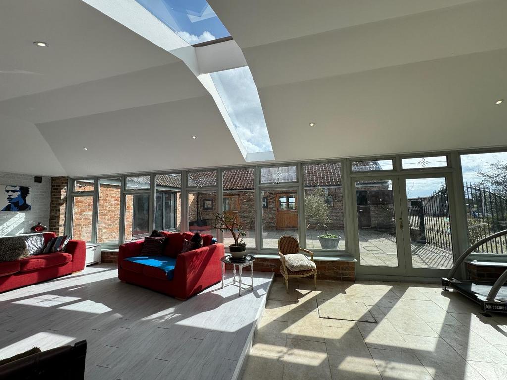 Garden/family room