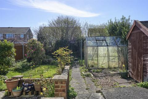 107 Hull Road, Withernsea, HU19 2EE