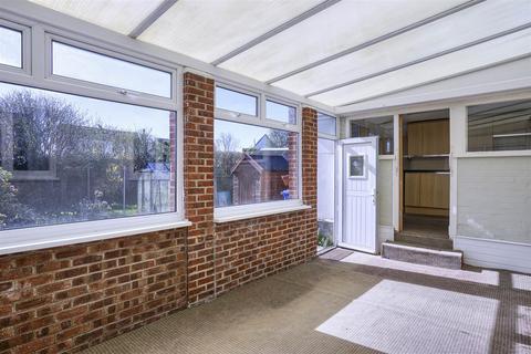 107 Hull Road, Withernsea, HU19 2EE