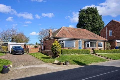 2 bedroom detached bungalow for sale - Main Street, Welwick