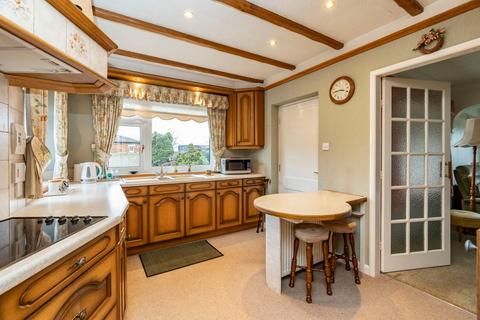 Capri Langrick Road, New York, Lincoln, LN4 4YD