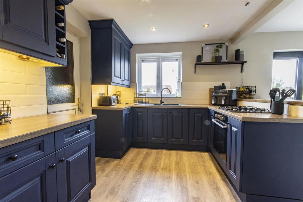 Open Plan Dining Kitchen