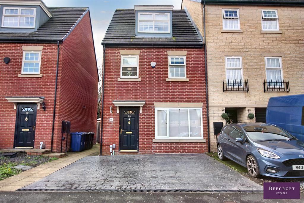 Woodbourn Gardens 4 bed semidetached house for sale £195,000