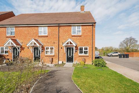 2 bedroom end of terrace house for sale, Brook Close, Nutbourne, PO18