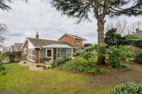 4 bedroom detached bungalow for sale, Eastfield Crescent, Laughton, Sheffield