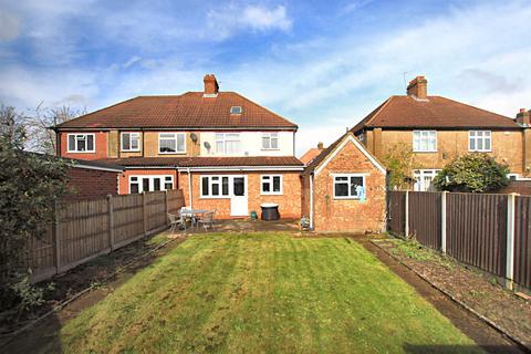 27 Greencroft Road, Hounslow, TW5 0BH