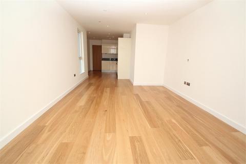 2 bedroom apartment to rent, Railway Terrace, Slough SL2