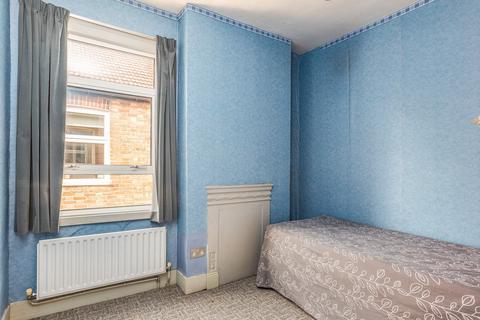 130 Windmill Road, Brentford, TW8 9NQ