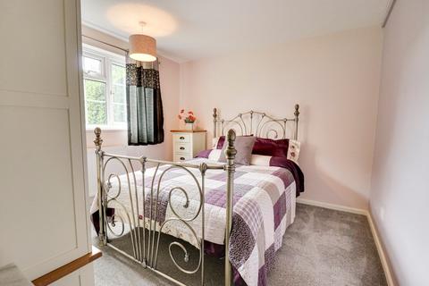 93 Broomfields, Hatfield Heath, Bishop's Stortford, CM22 7EL