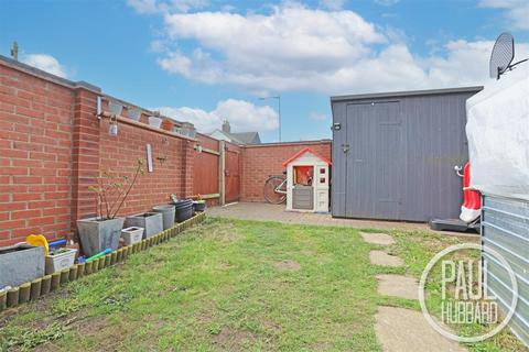 3 bedroom end of terrace house for sale, Harold Road, Kirkley, NR33