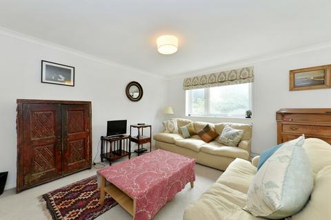 2 bedroom flat to rent, Elm Park Gardens, Chelsea, SW10