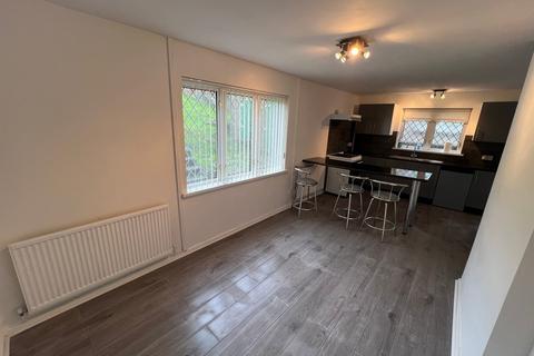 37 Heol Islwyn, Tonyrefail, Porth, CF39 8NR