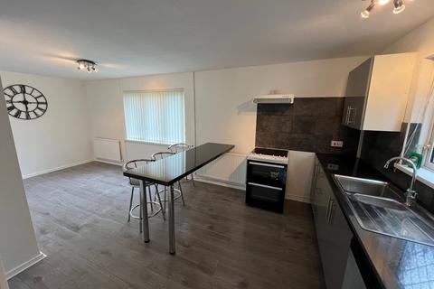 37 Heol Islwyn, Tonyrefail, Porth, CF39 8NR