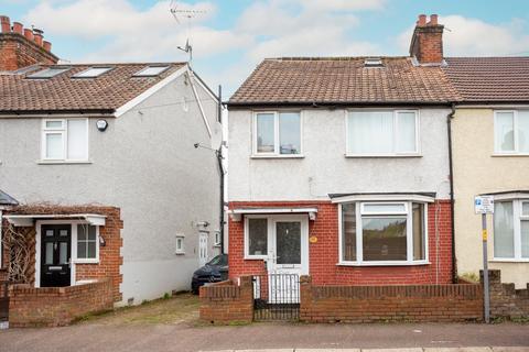 4 bedroom semi-detached house for sale, Greatham Road, Bushey, Hertfordshire, WD23