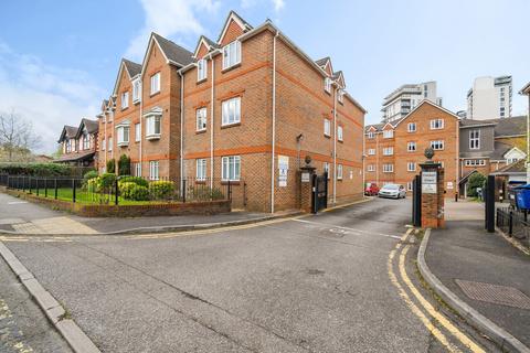 1 bedroom retirement property for sale, York Road, Woking, GU22