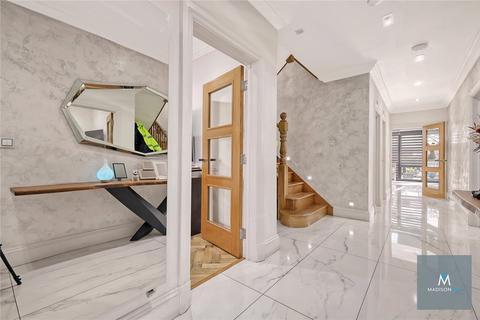 6 bedroom detached house for sale, Lord Avenue, Ilford IG5