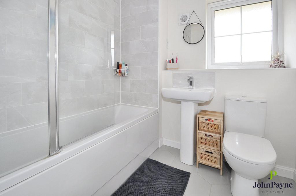 Attractive Bathroom