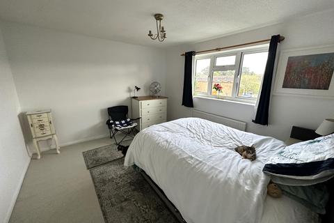37 Elm Close, Bordon, GU35 0AS