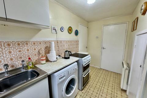 2 bedroom terraced house for sale, Frontfield Crescent, Plymouth PL6