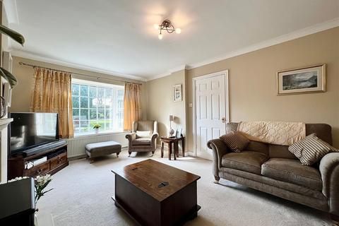 12 Bolton Way, Boston Spa, Wetherby, LS23 6PT