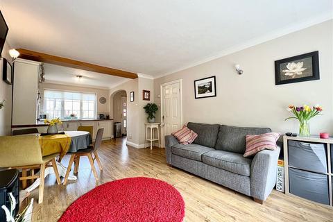 12 Bolton Way, Boston Spa, Wetherby, LS23 6PT