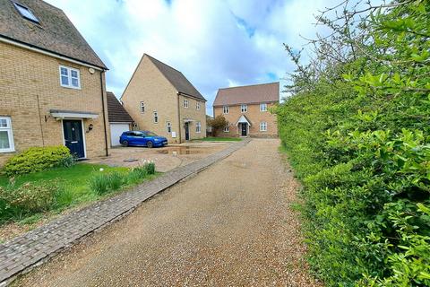 3 bedroom detached house for sale, Church Street, Biggleswade SG18