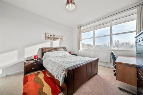 2 bedroom apartment to rent, Wokingham, Berkshire RG41
