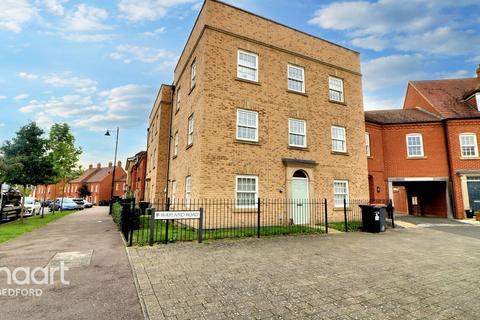 2 bedroom flat for sale, Saxon Way, Bedford