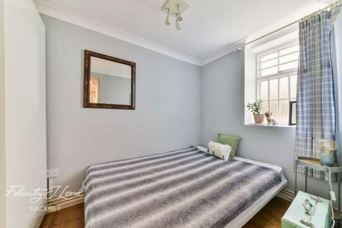 Flat 1, Hall Place, 5 - 7 Urswick Road, London, E9 6EG