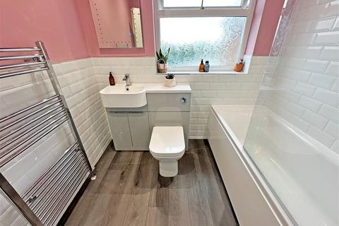 8 Corbett Road, Hollywood, Birmingham, B47 5LL