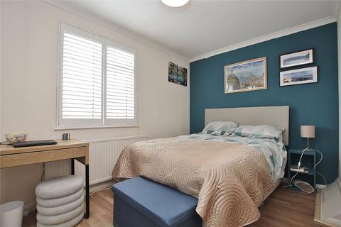 39 Elder Road, Bisley, Woking, GU24 9HB