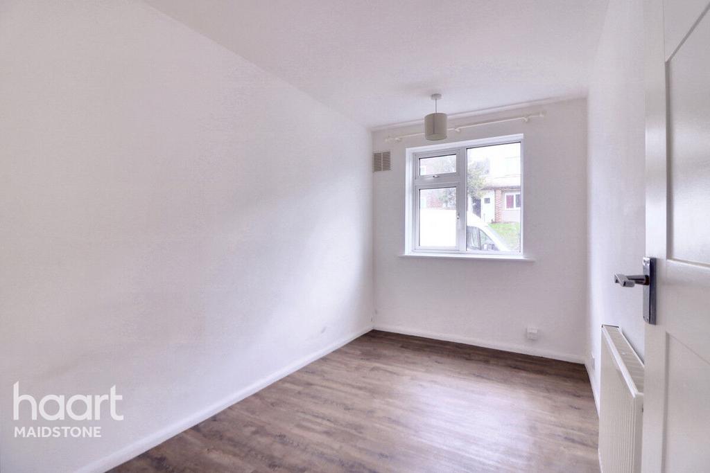 Roseholme, Maidstone 2 bed for sale £170,000