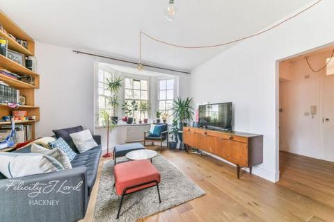1 bedroom flat for sale, Sylvester Road, Hackney, E8