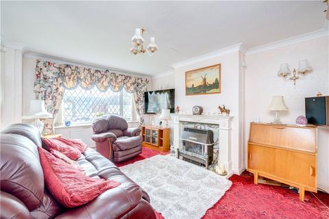 3 bedroom semi-detached house for sale, Wrenbeck Drive, Otley, West Yorkshire, LS21