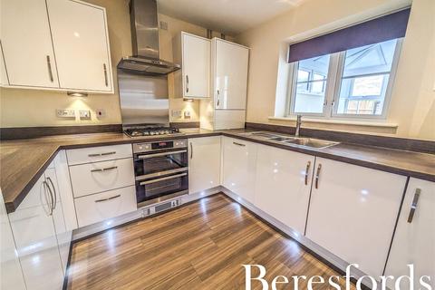 1 Sudbury Close, Romford, RM3 9FL