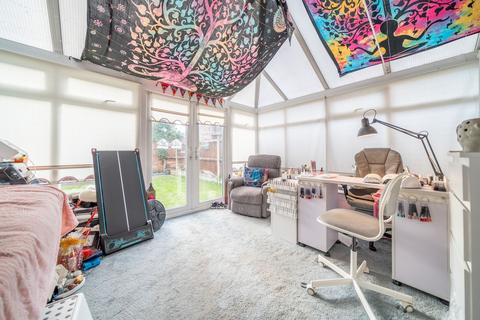38 Leagate, Liverpool, L10 1NH