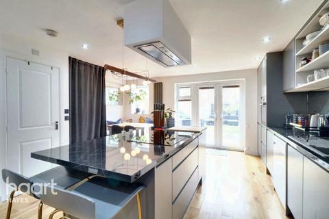 3 Monarch Drive, Hayes, UB3 2FY