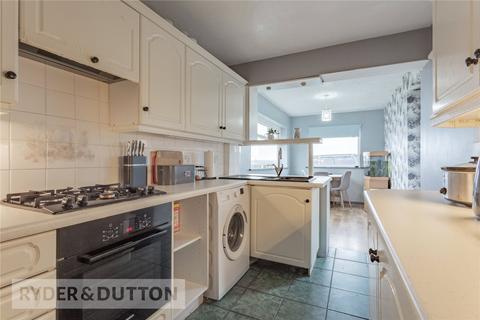 1 Den Hill Drive, Springhead, Oldham, OL4 4NR