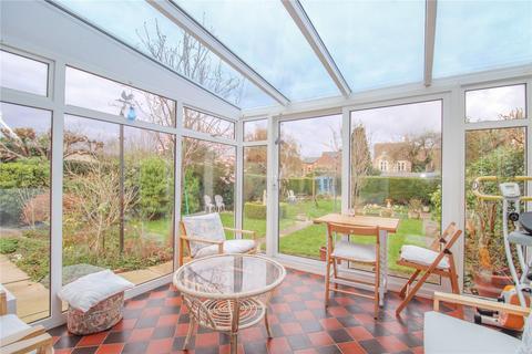 36 Avenue Road, Trowbridge, BA14 0AQ