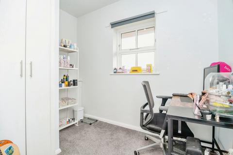 36a Ashingdon Road, Rochford, SS4 1NJ