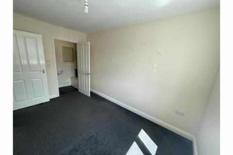 2 bedroom flat to rent, Egerton Road, Woodthorpe NG5