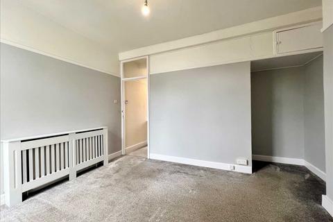 62 Burnaby Road, Southend-on-sea, SS1 2TL