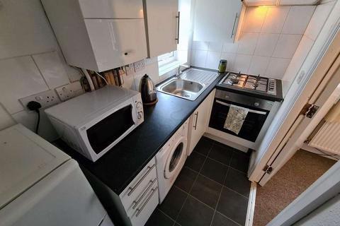 1 bedroom flat to rent, 5 Chatham Grove, Manchester, M20
