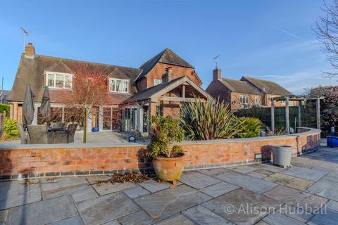 5 bedroom detached house for sale, Derby DE73