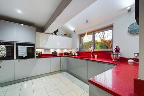 5 bedroom detached house for sale, Derby DE73